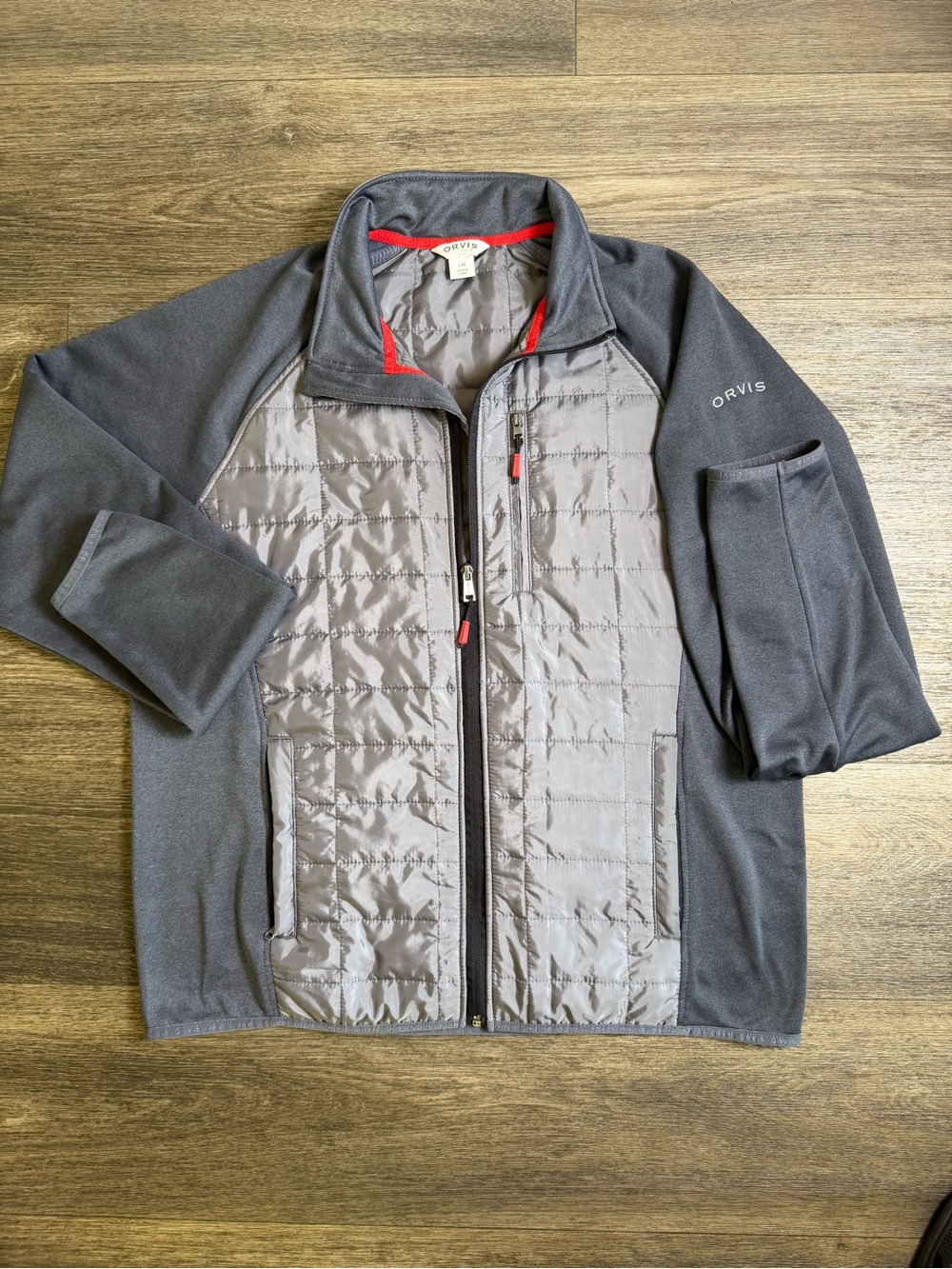 Orvis Men's Gray Quilted Hybrid Jacket